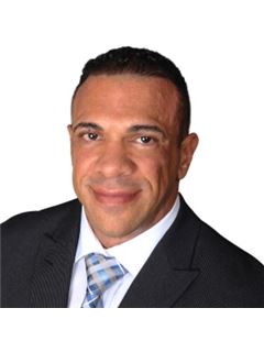 Rocco LoBrace - RE/MAX First Realty II