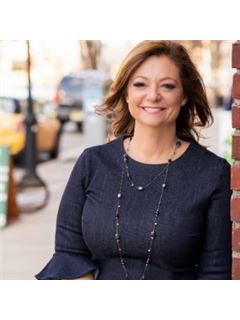 Danielle Coyle - RE/MAX Select