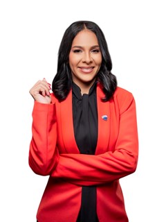 Mariangela Abreu Team Member - RE/MAX - ADVANCE