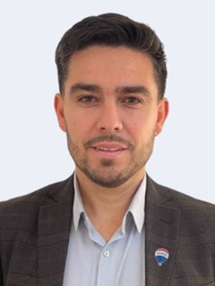 Rodrigo Alvarez Inostroza - RE/MAX - EXCLUSIVE