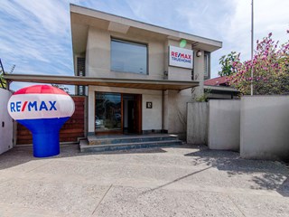 Oficina de RE/MAX - TRUE HOME - Las Condes