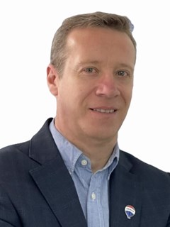 Broker/Owner - Broker Owner Marco Vera - RE/MAX - PRINCIPAL