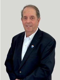 Carlos Lecaros Price - RE/MAX - URBANO
