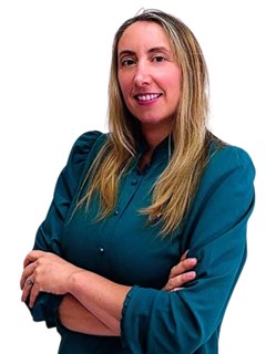Yaniskha Lovretic Sanhueza - RE/MAX - COSTANERA