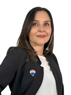 Kontorsägare & Reg. Fastighetsmäklare - BROKER Daniela Mora Escarate - RE/MAX - CONTIGO