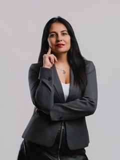 Natalia Machuca Saez - RE/MAX - UNIQUE