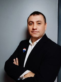 Julio Alguerno Osorio - RE/MAX - SELECT