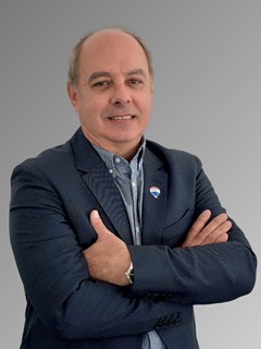 Daniel Gubbins Lyon - RE/MAX - URBANO