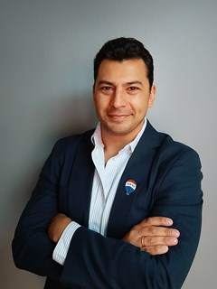 Sebastian Mosqueira Giacaman - RE/MAX - SELECT