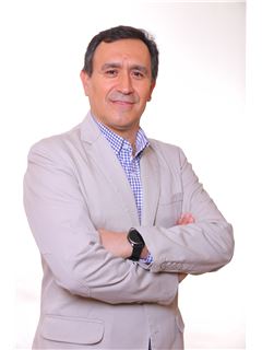 Edmundo Rojas Escalona - RE/MAX - BURÓ