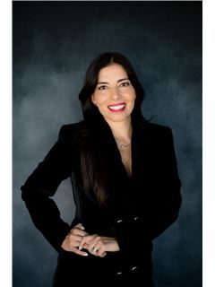 Bróker/Tulajdonos - BROKER Maria de los Angeles Guajardo Varas - RE/MAX - ICON