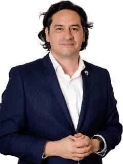 Broker/Owner - BROKER Cristian Ruiz - RE/MAX - CENTRAL