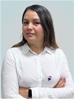 Victoria Moreno Soto - RE/MAX - INNOVA