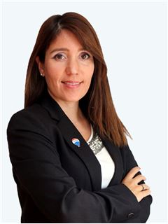Fabiola Aranguren Correa - RE/MAX - GO