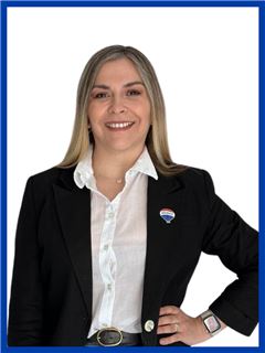 Geraldine Montecino - RE/MAX - FIRST
