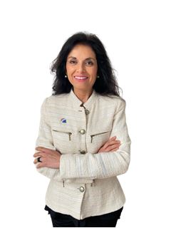 Claudia Valle - RE/MAX - CENTRAL