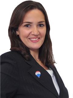 Patricia Perez - RE/MAX - FIRST
