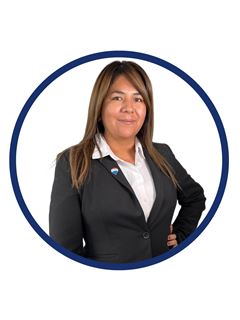 Jessica Tebes - RE/MAX - FIRST