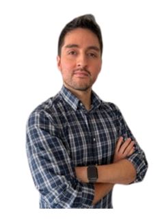 Andres Rojas Ferrari - RE/MAX - CENTRAL