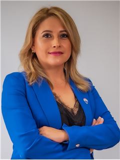 Paola Alvarez Hernandez