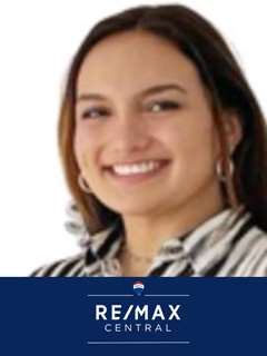 Victoria Osorio Bobadilla - RE/MAX - CENTRAL