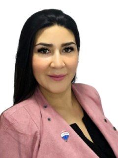 Camila Figueroa - RE/MAX - FIRST