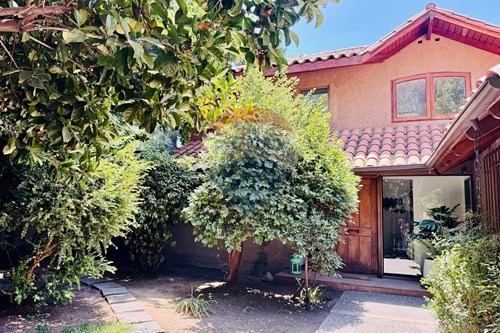 Residential - Villa - Lo Barnechea, Santiago, Metropolitana De Santiago - CL