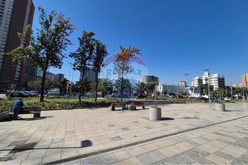 Arriendo local cerca al metro Irarrázaval