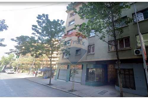 Venta-Departamento en primer piso-232 SAN MARTIN  - Santiago, Santiago, Metropolitana De Santiago, CL-1028103009-4
