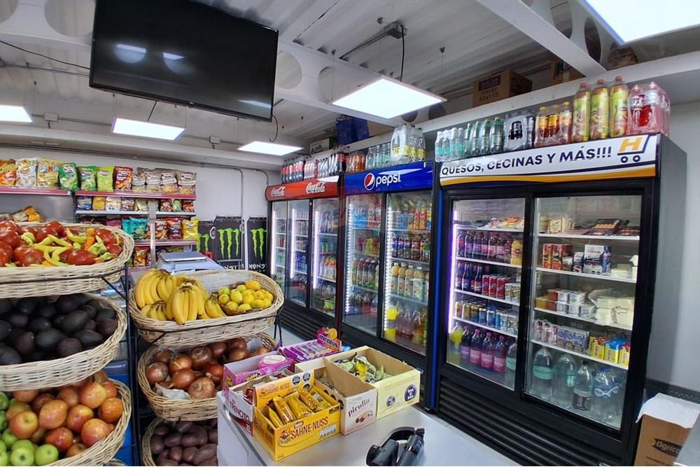 Επαγγελματικό - Εμπορικό - Huechuraba, Santiago, Metropolitana De Santiago - CL - Interior local7.jpg - 1028096091-8