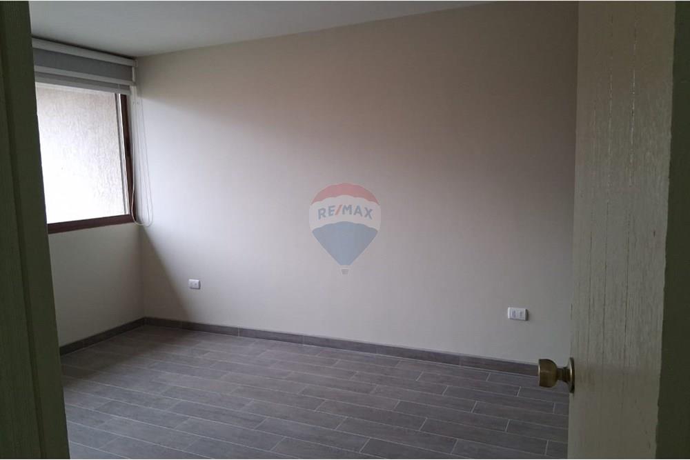 Residential - ਕੌਂਡੋ/ਅਪਾਰਟਮੈਂਟ - Las Condes, Santiago, Metropolitana De Santiago - CL - WhatsApp Image 2025-07-27 at 10.06.47.jpeg - 1028018593-16