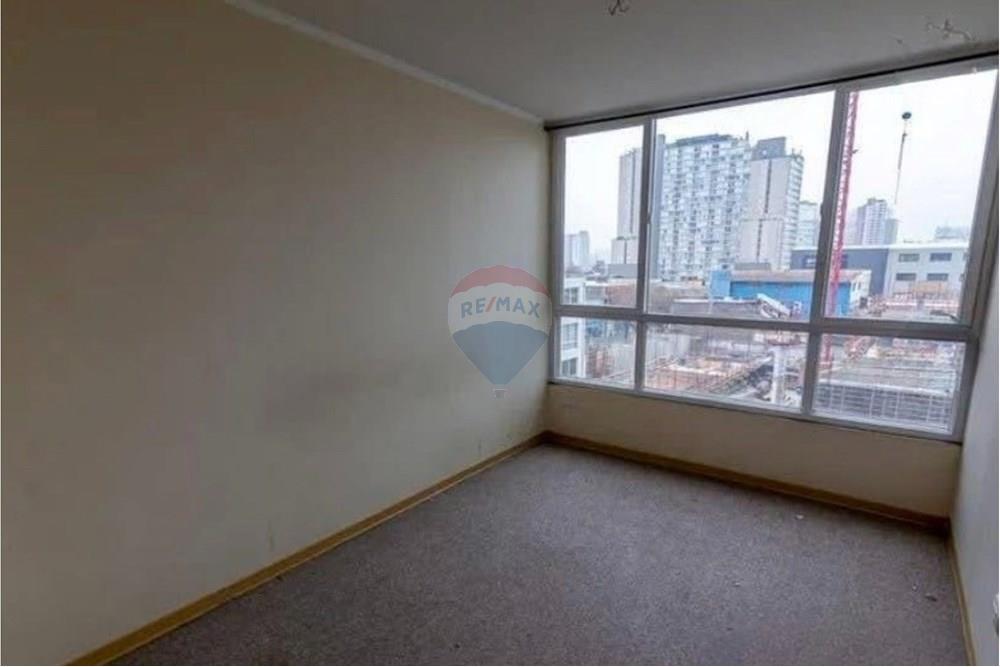 Rezidenčná - Byt - Santiago, Santiago, Metropolitana De Santiago - CL - WhatsApp Image 2025-02-16 at 21.54.51.jpeg - 1028101025-17