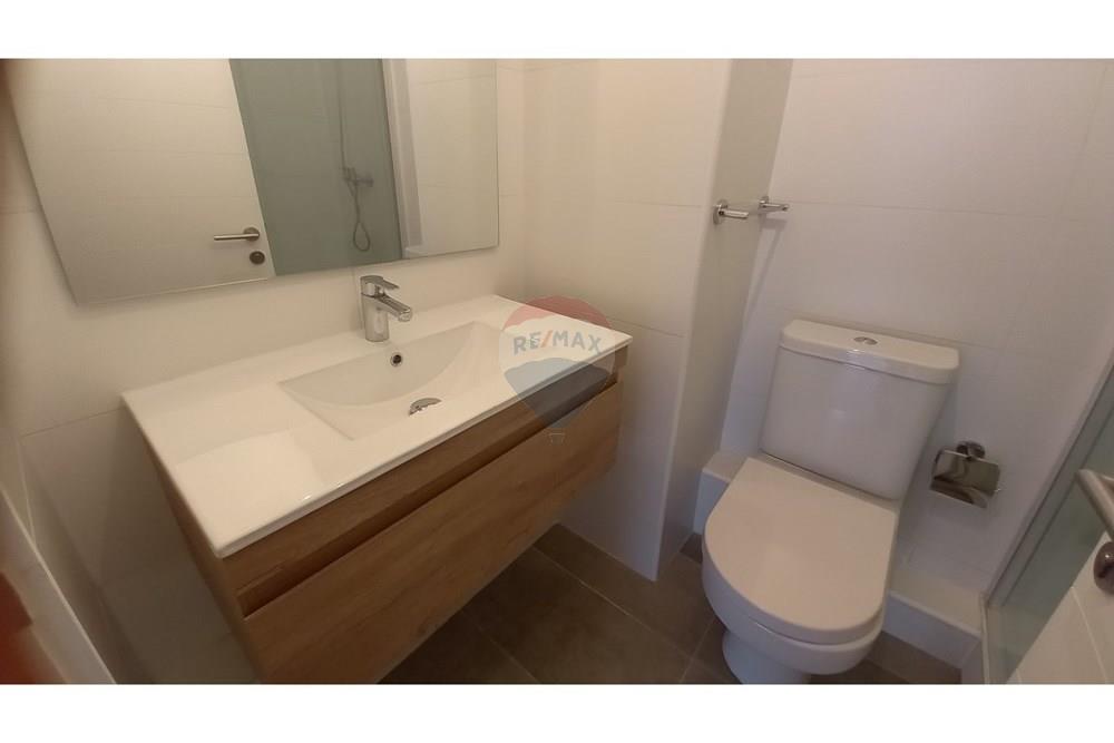 Elamine - Korter - Ñuñoa, Santiago, Metropolitana De Santiago - CL - baño 1 1.jpg - 1028050078-627