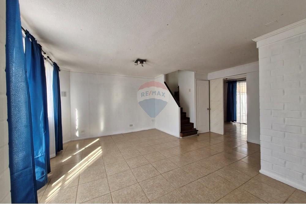 Mieszkaniowa - Dom wolnostojący - Quilicura, Santiago, Metropolitana De Santiago - CL - 20250811_120108.jpg - 1028057042-776