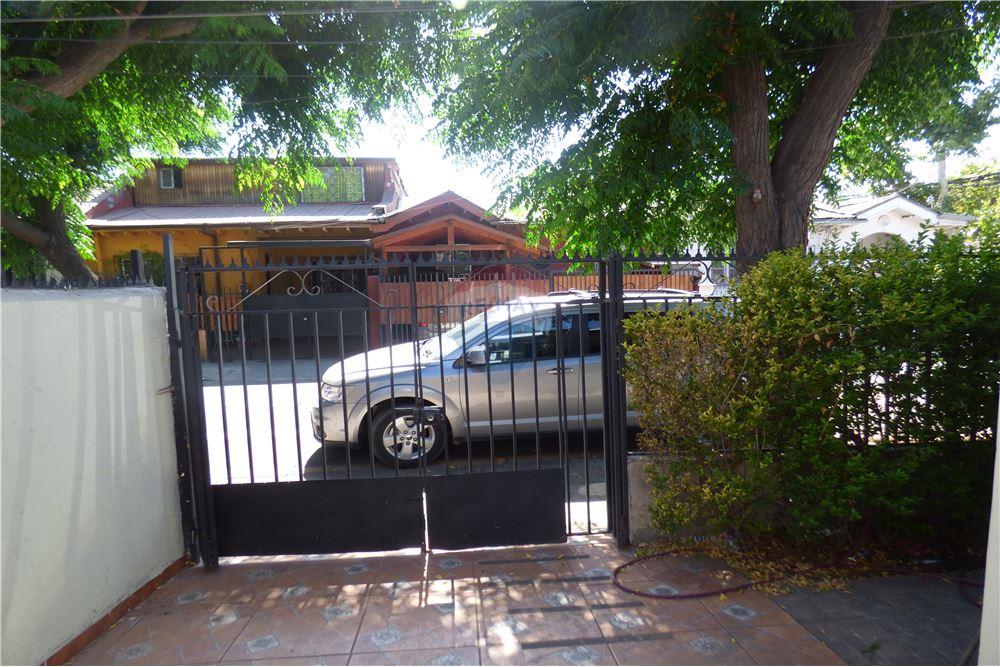 Residential - بيت مستقل - Santiago, Santiago, Metropolitana De Santiago - CL - estacionamiento  - غيرها - 1028018333-375