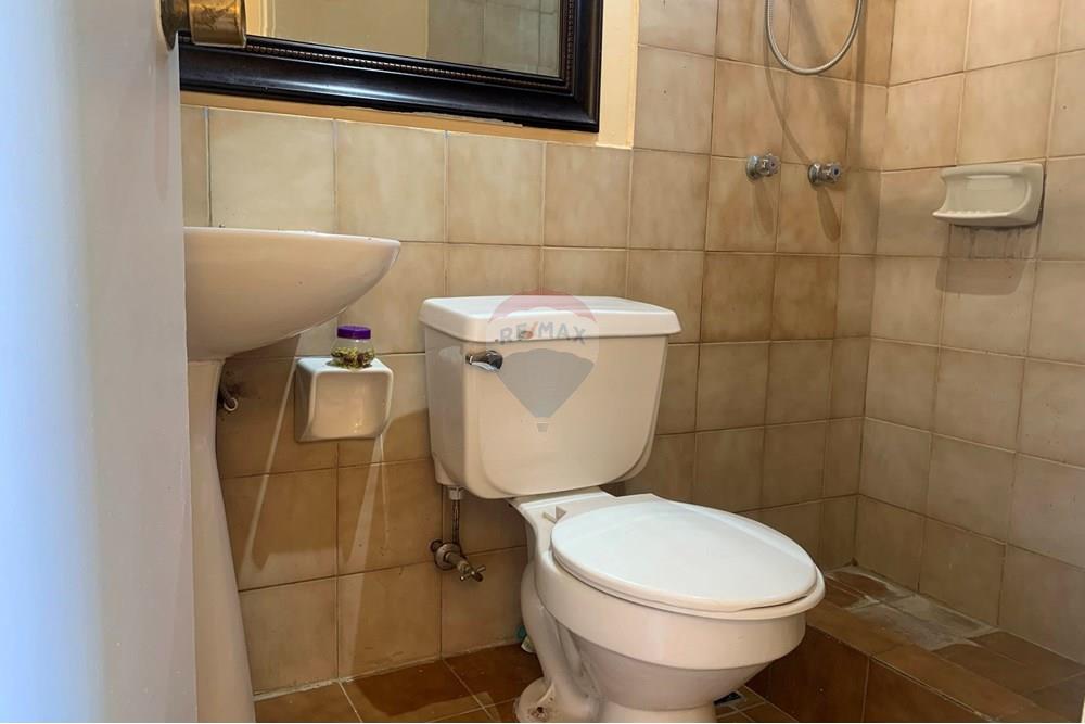 Elamine - Eramu - Coquimbo, Elqui, Coquimbo - CL - IMG_0238.jpg - Vannituba - 1028018333-414