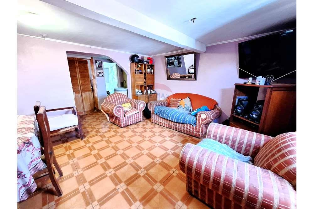 Residential - ਅਲੱਗ ਥਲੱਗ ਬਣਿਆ ਹੋਇਆ ਘਰ - Peñalolén, Santiago, Metropolitana De Santiago - CL - 20240221_151415.jpg - ਲਿਵਿੰਗ ਰੂਮ/ਡਾਇਨਿੰਗ ਰੂਮ - 1028085027-171