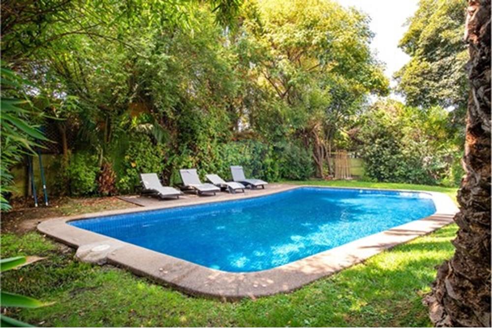 Residenční - Dům - Las Condes, Santiago, Metropolitana De Santiago - CL - piscina2.jpg - 1028050070-646