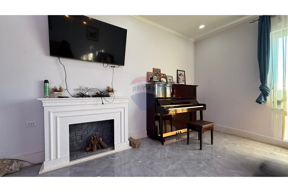 Dzīvojamais - Savrupmāja - San Bernardo, Maipo, Metropolitana De Santiago - CL - WhatsApp Image 2025-06-16 at 12.43.36 PM (4).jpeg - 1028050189-77