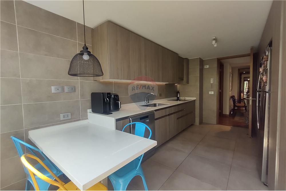 Residential - Asuinhuoneisto - Las Condes, Santiago, Metropolitana De Santiago - CL - 12 - 1028018403-72