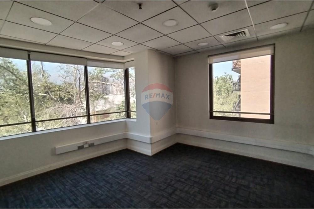 Commercial - Pisarniški prostor - Providencia, Santiago, Metropolitana De Santiago - CL - WhatsApp Image 2025-10-15 at 11.06.52 (2).jpeg - 1028036052-363