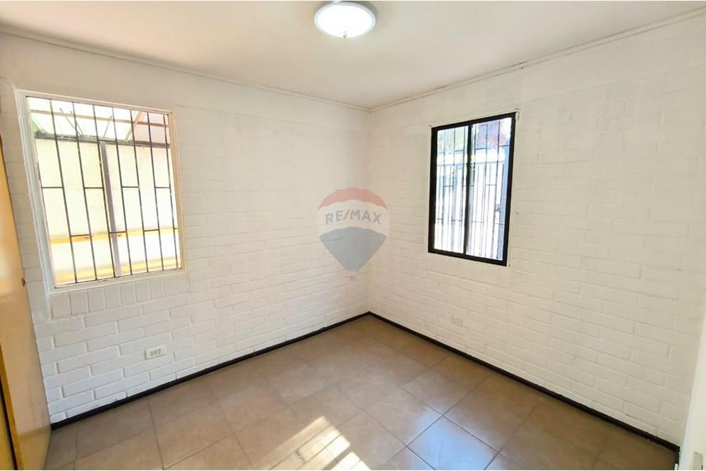 Residential - Αυτόνομη κατοικία - La Florida, Santiago, Metropolitana De Santiago - CL - WhatsApp Image 2025-03-04 at 10.57.03 AM (1).jpeg - 1028018387-201