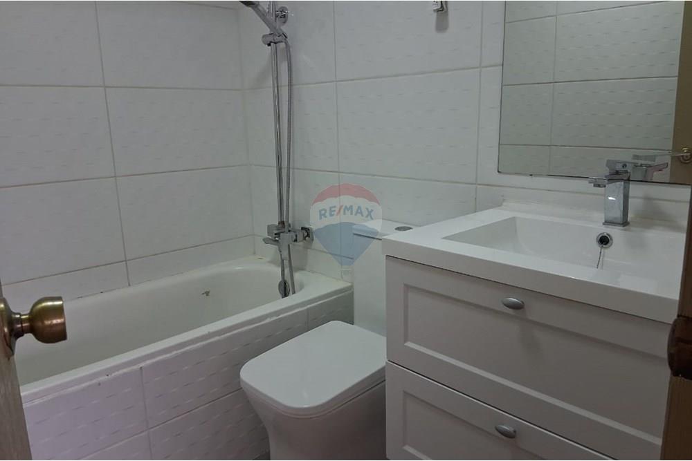 Residential - ਕੌਂਡੋ/ਅਪਾਰਟਮੈਂਟ - Las Condes, Santiago, Metropolitana De Santiago - CL - WhatsApp Image 2025-07-27 at 10.06.48 (2).jpeg - 1028018593-16