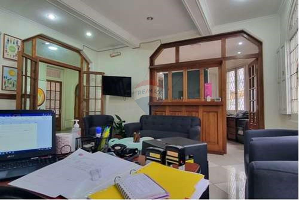 Residential - विशेष प्रकार के शिल्प वाले मकान - Santiago, Santiago, Metropolitana De Santiago - CL - L_89b3c764-e07f-4fe3-ac7e-8b0d248f27e1.jpg - 1028050156-419