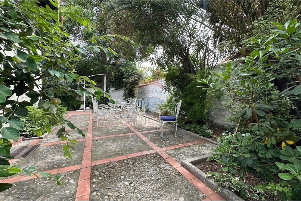 Dzīvojamais - Savrupmāja - La Reina, Santiago, Metropolitana De Santiago - CL - WhatsApp Image 2024-11-12 at 10.22.13 AM (4).jpeg - 1028103008-67