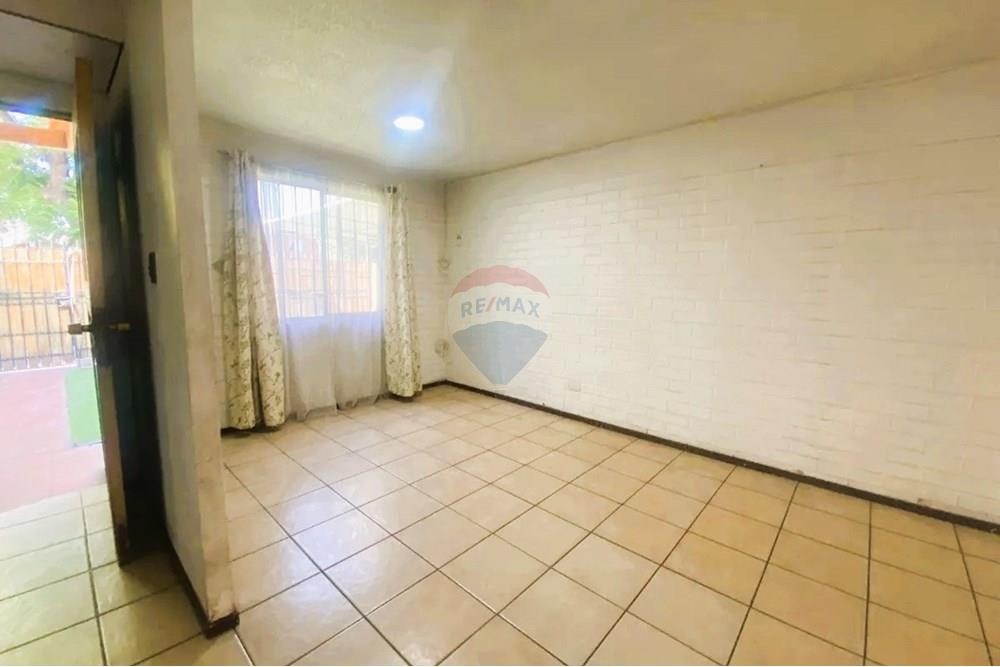 באזור מגורים - בית פרטי - La Florida, Santiago, Metropolitana De Santiago - CL - 6 (2).jpg - 1028037200-25