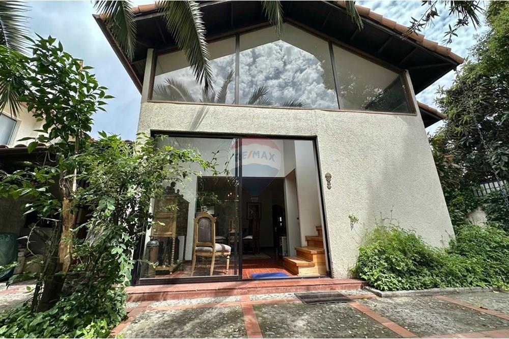 Dzīvojamais - Savrupmāja - La Reina, Santiago, Metropolitana De Santiago - CL - WhatsApp Image 2024-11-12 at 10.22.14 AM.jpeg - 1028103008-67