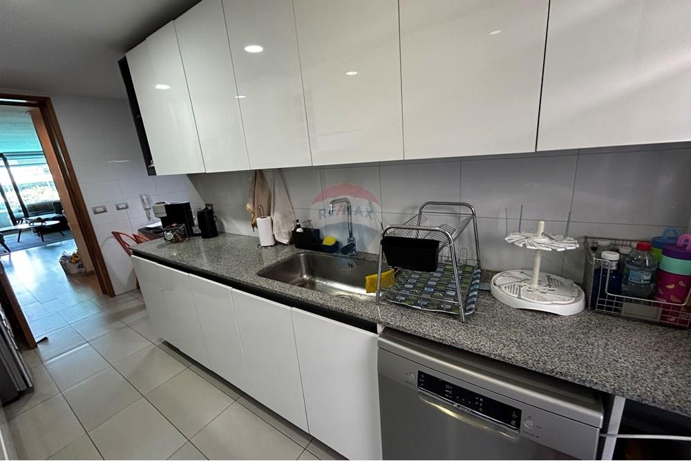 Rezidential - Apartament - Huechuraba, Santiago, Metropolitana De Santiago - CL - IMG_7819.jpg - Bucatarie - 1028091042-2