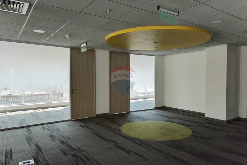 Turunduslik - Kontoripind - Providencia, Santiago, Metropolitana De Santiago - CL - WhatsApp Image 2025-10-15 at 10.39.46.jpeg - 1028036052-361