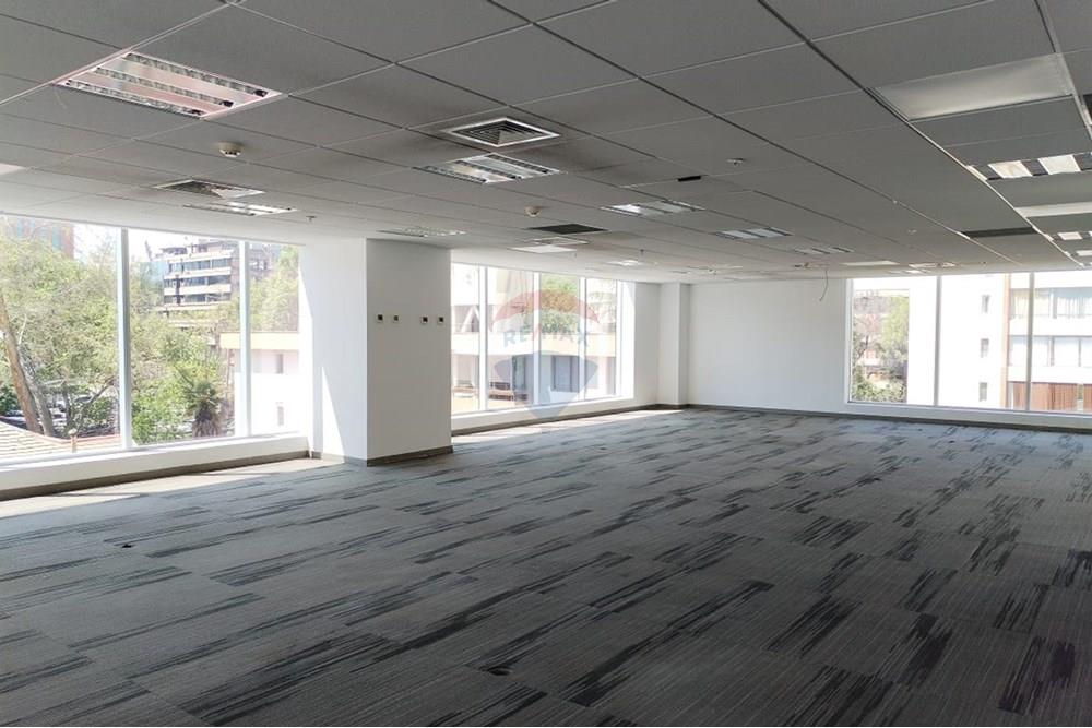 Turunduslik - Kontoripind - Providencia, Santiago, Metropolitana De Santiago - CL - WhatsApp Image 2025-10-15 at 10.39.46 (2).jpeg - 1028036052-361